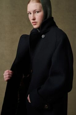 Sœur MANTEAU OSCAR -soeur Soldes 001 RAW OSCAR SAUVAGE SUD 0070