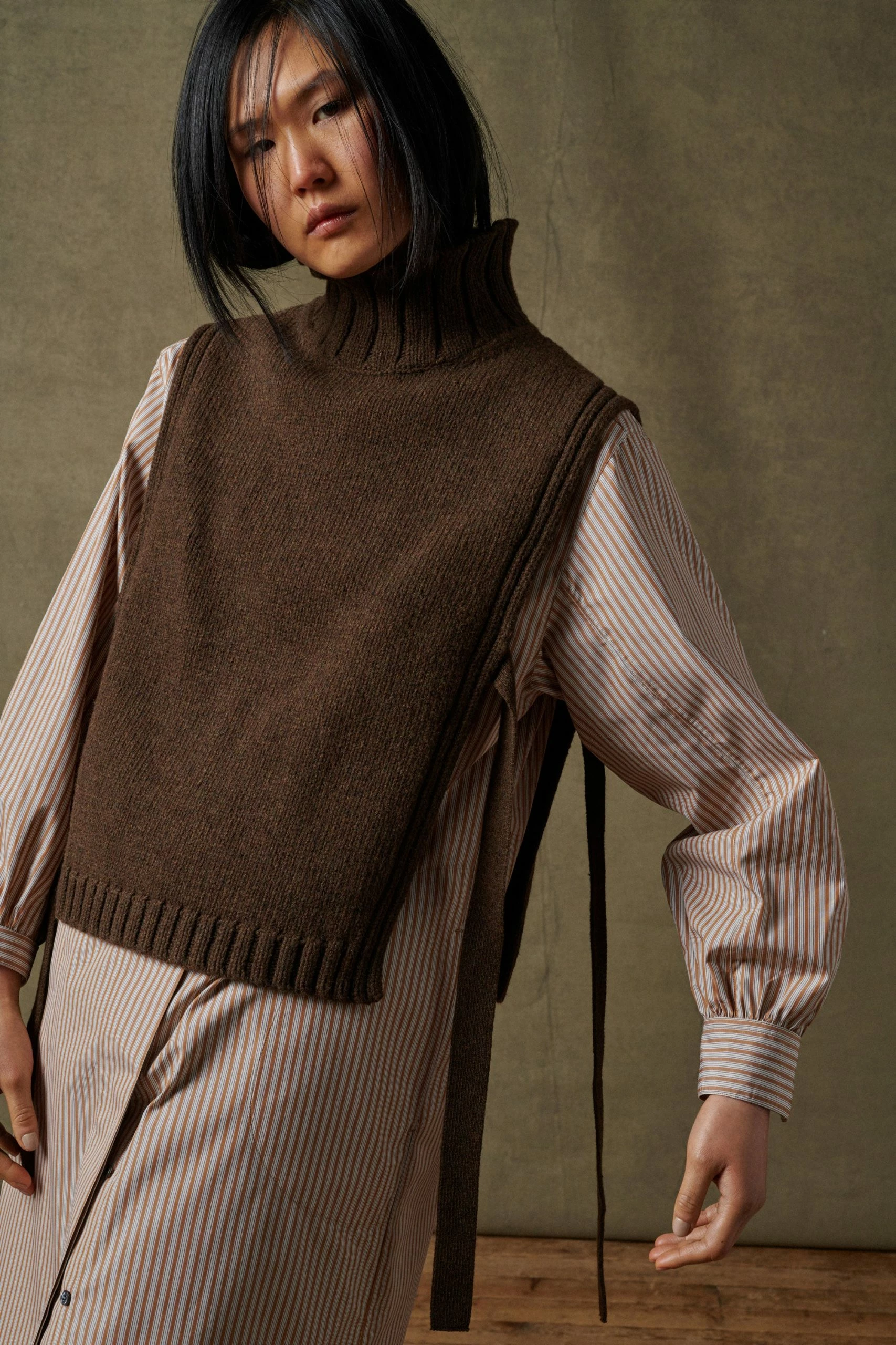 Sœur PULL OR 4 Sœur PULL OR – Image 2