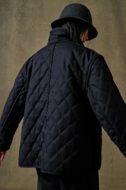 Sœur VESTE RIGA 15 Sœur VESTE RIGA -soeur Soldes 006 RIGA LINCOLN RALPH LEONTINE SETE 0048 5b5829dd 4ca9 423d bb9b 760575e53e8c