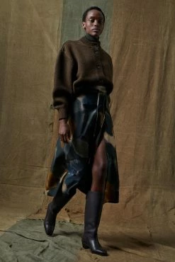 Sœur JUPE REINE -soeur Soldes 007 RAW REINE LEONARD NORD BERGAM 0106 69f53029 873e 4f62 98de 34baebe81112