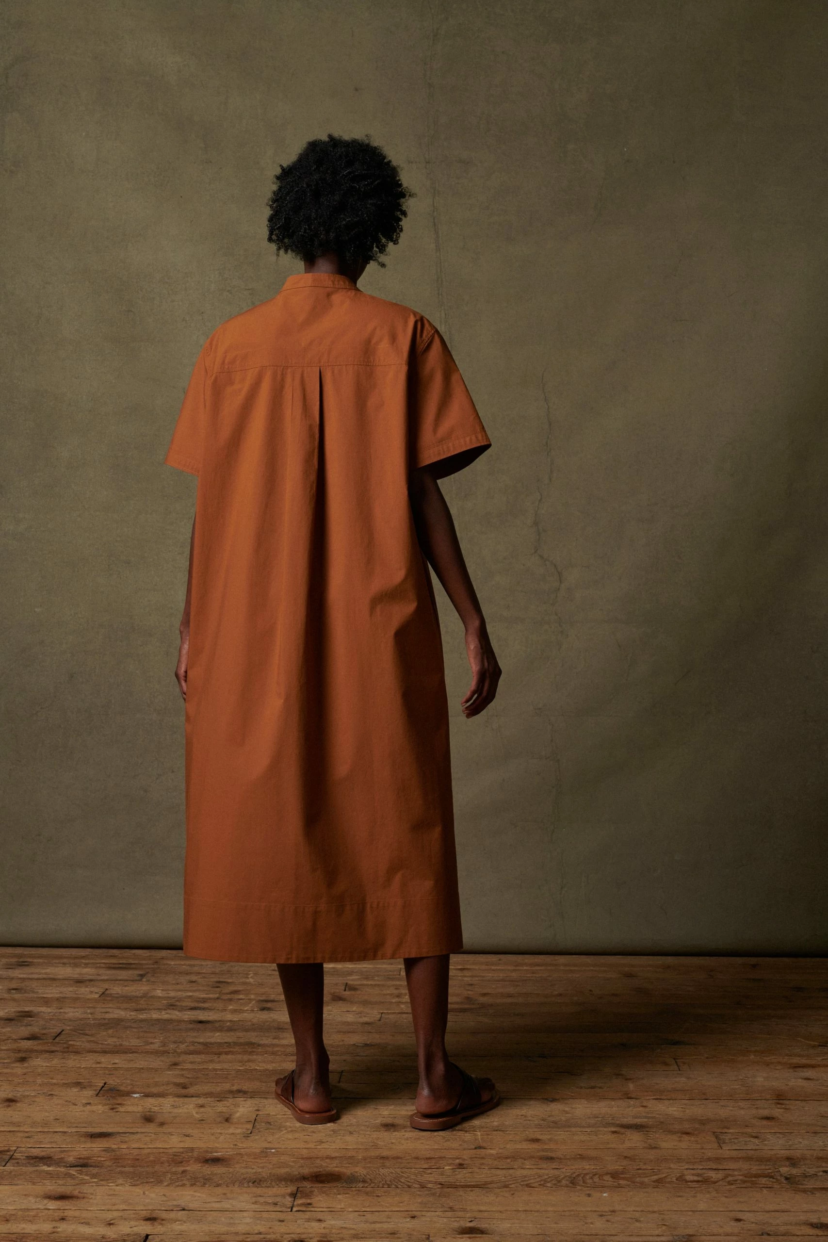 Sœur ROBE SARDAIGNE 6 Sœur ROBE SARDAIGNE – Image 4