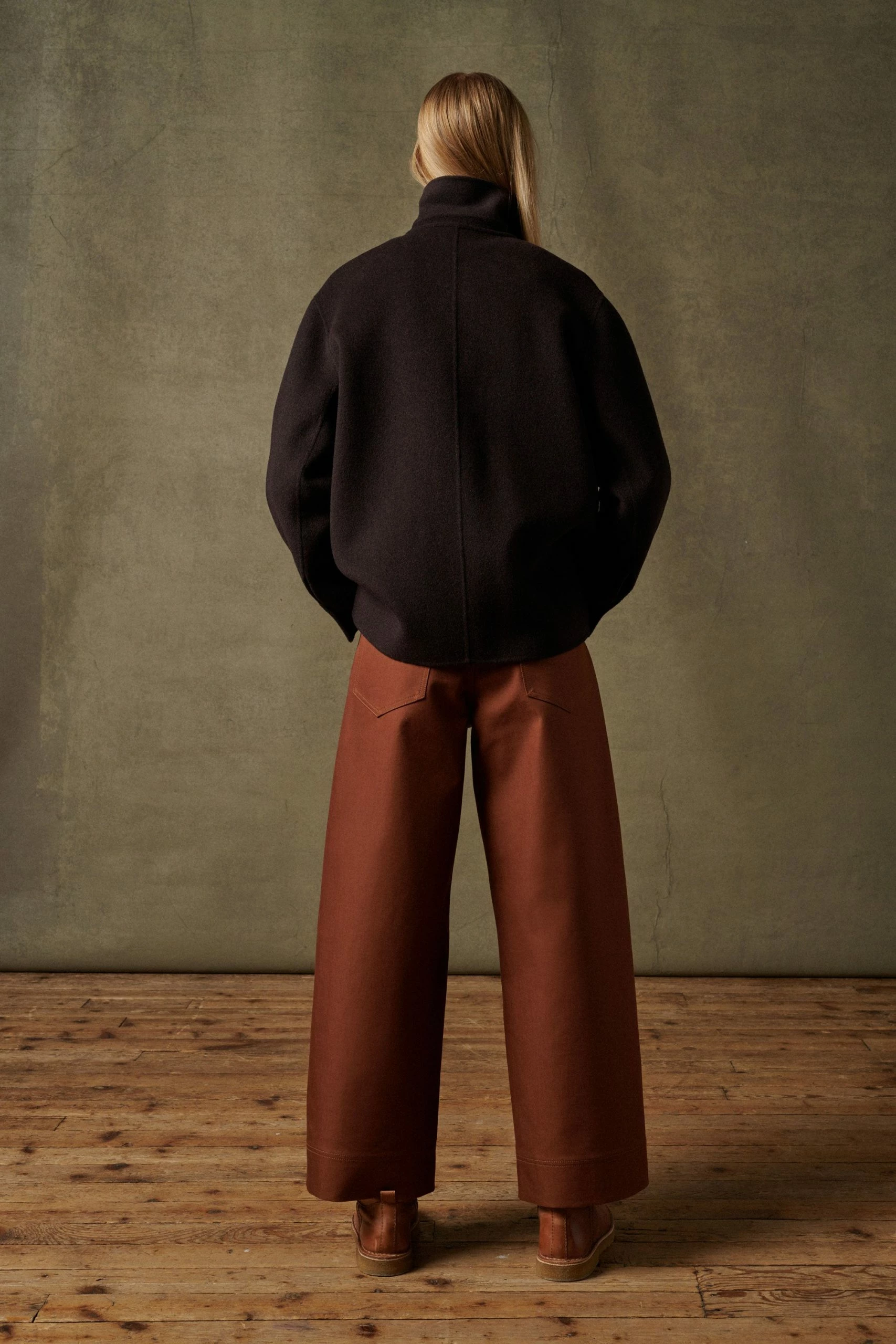 Sœur VESTE SERBIE 7 Sœur VESTE SERBIE – Image 5