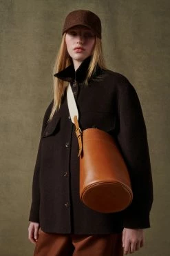 Sœur CASQUETTE SERENA 13 Sœur CASQUETTE SERENA -soeur Soldes 017 RAW SERBIE PEPINO SAUVAGE SERENA NEVADA 0077