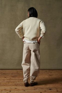 Sœur PULL REQUIEM 11 Sœur PULL REQUIEM -soeur Soldes 040 SALVADOR SARAH PACHA REQUIEM 0024