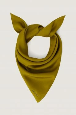 Sœur FOULARD SQUARE 12 Sœur FOULARD SQUARE -soeur Soldes ECH0905SQUARE21WJAU09 2