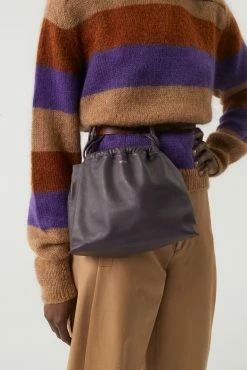 Sœur SAC SUZON 17 Sœur SAC SUZON -soeur Soldes PRESTON SQUARE SWANN SUZON SLEEPY 0149