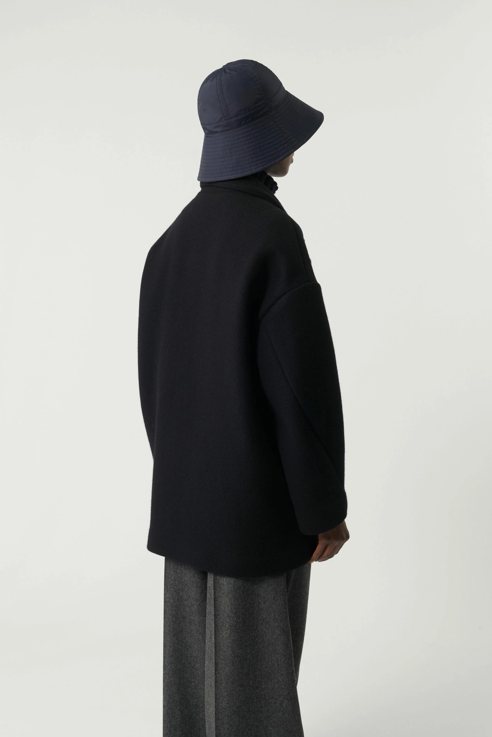 Sœur MANTEAU SALFORD 8 Sœur MANTEAU SALFORD – Image 6