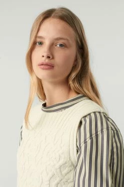 Sœur PULL ROSE 10 Sœur PULL ROSE -soeur Soldes ROSE SCARLETT CALIFORNIA PACHA 0872