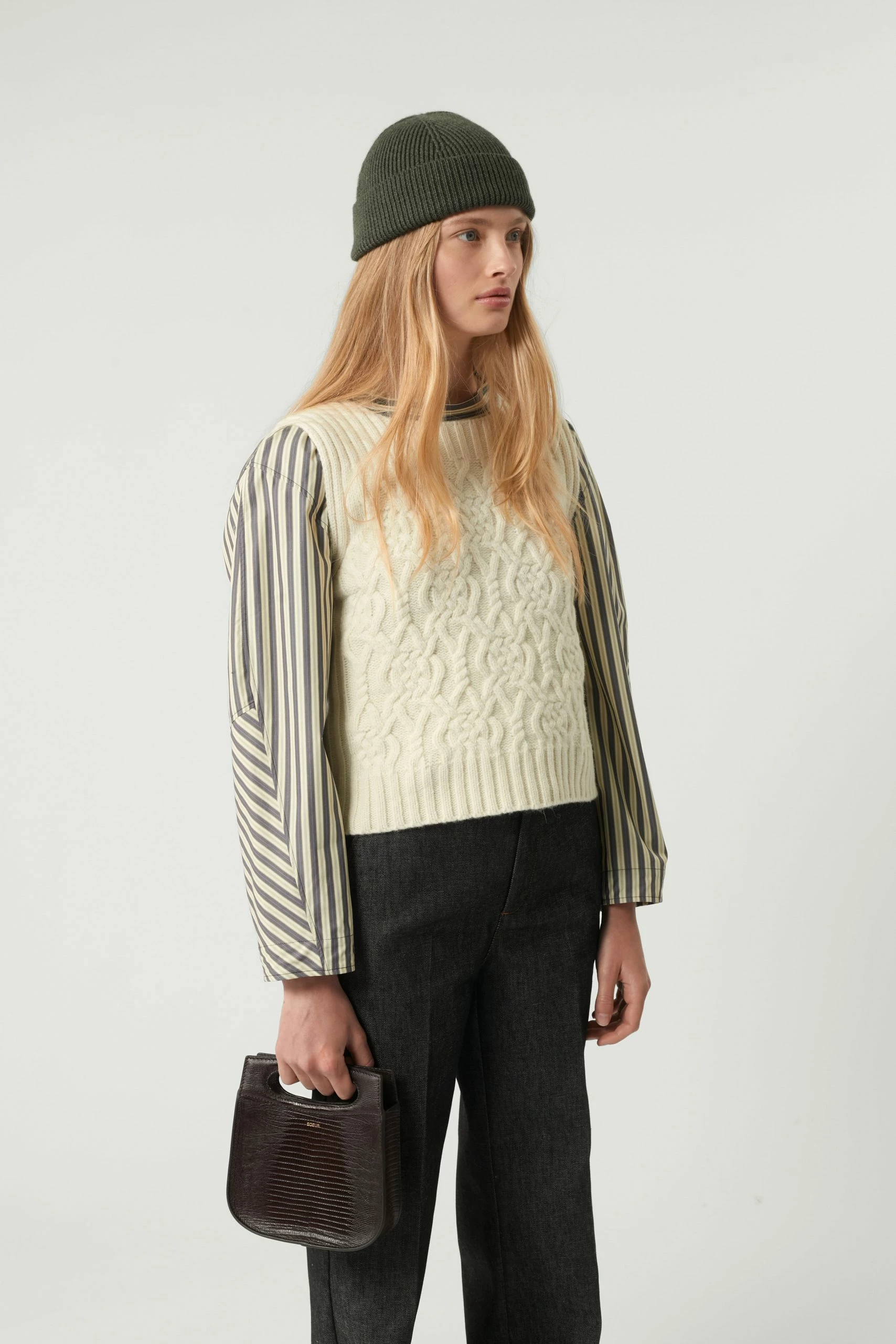 Sœur PULL ROSE 3 Sœur PULL ROSE