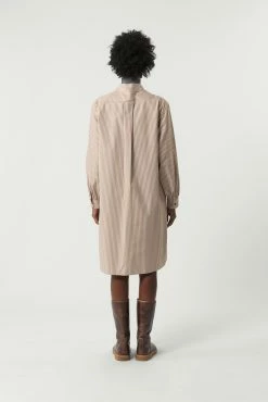 Sœur ROBE SIEGRID 20 Sœur ROBE SIEGRID -soeur Soldes SIEGRID SAUVAGE NORD NOE 1199 8cdfcde6 82df 4eef 8f9b a1f56b9ce37f