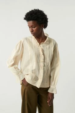 Sœur CHEMISE SYBEL 18 Sœur CHEMISE SYBEL -soeur Soldes SYBEL PRESTON PACHA 0242